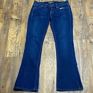 Lucky Brand size 0 Charlie Easy Boot Indigo blue stretch low rise